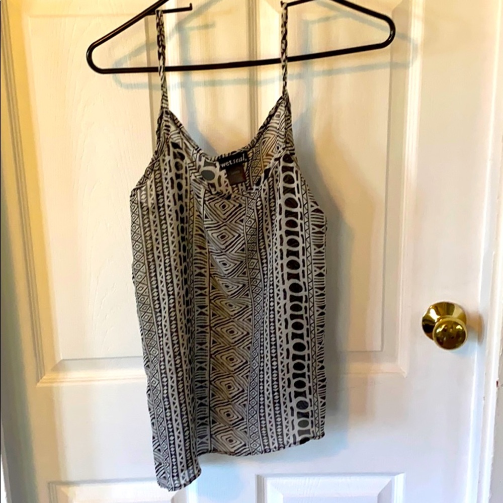 Sheer tribal tank